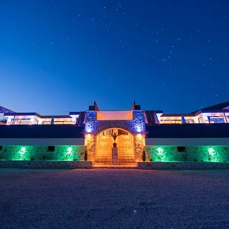 Cinar 1-2 - 2 Bedroom With Jacuzzi In Kalkan