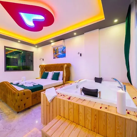 Villa Cinar 1-2 - 2 Bedroom With Jacuzzi In Kalkan