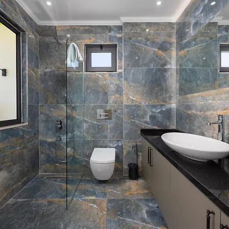 Villa Cinar 1-2 - 2 Bedroom With Jacuzzi In Kalkan Kaş